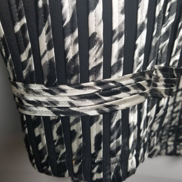 Chicos Venetian Zipper Front Women's Career Office Lightweight Jacket Sz XL - Picture 5 of 6